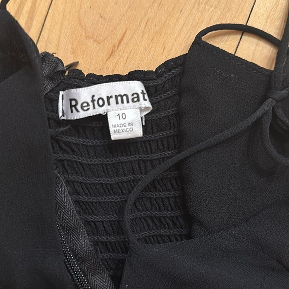 NWOT REFORMATION Kourtney Black Faux Wrap Midi Dress - Picture 10 of 12